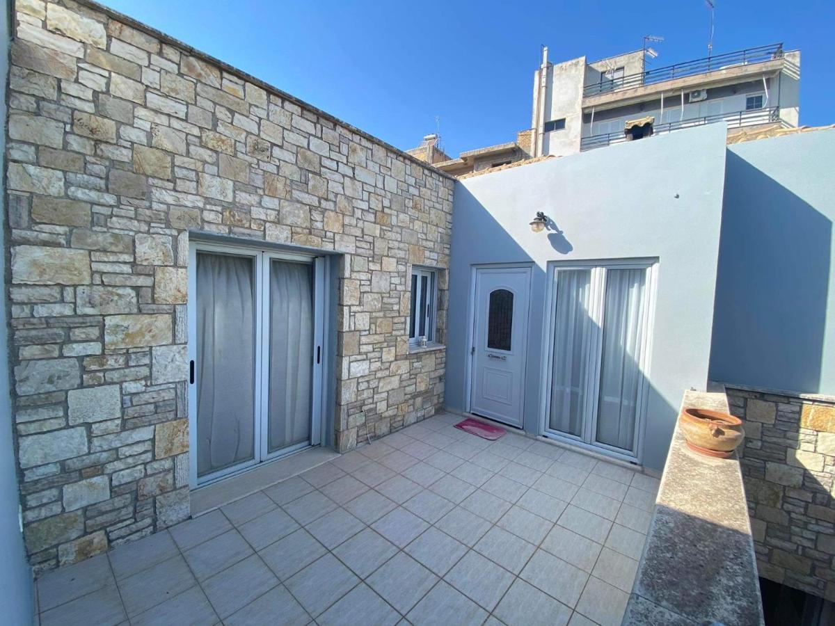 Appartement Πέτρινο Στη Θάλασσα à Nafpaktos Extérieur photo