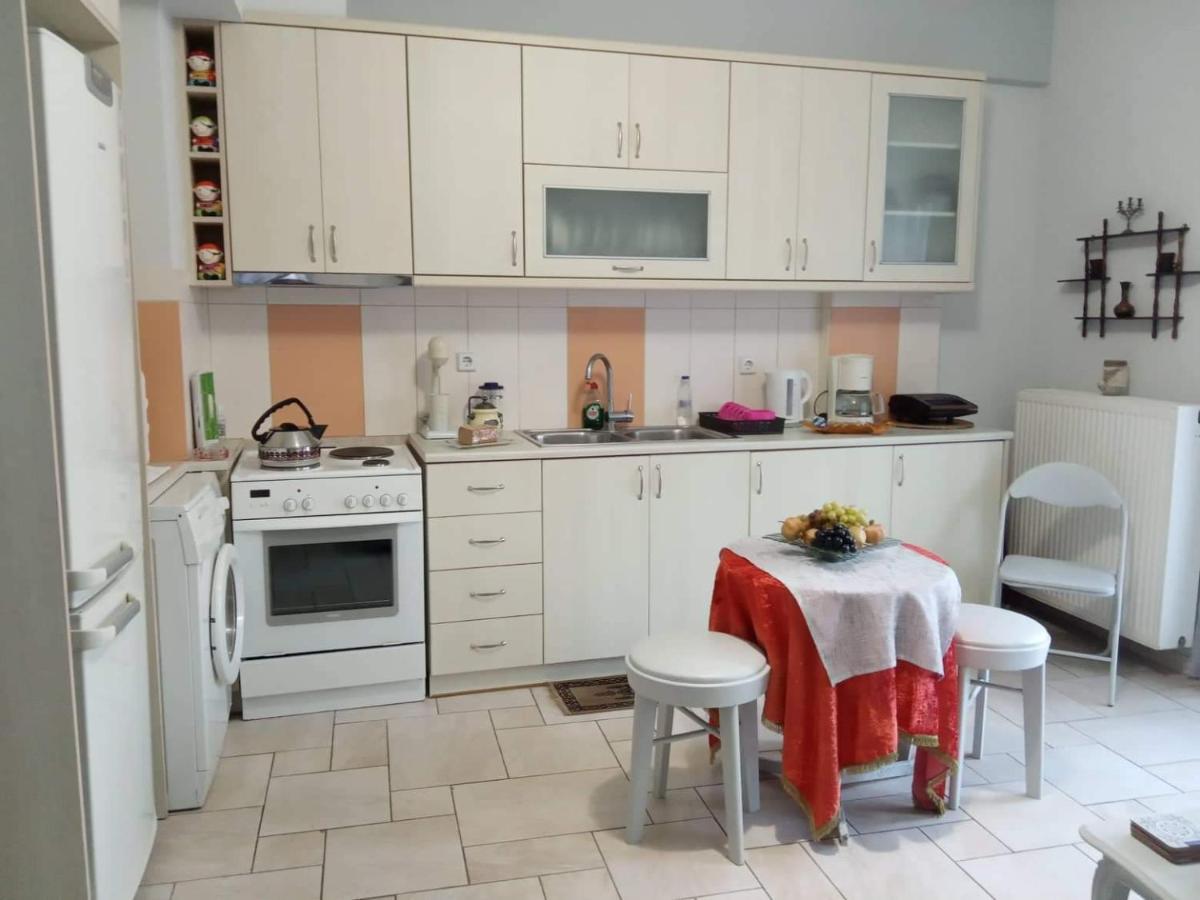 Appartement Πέτρινο Στη Θάλασσα à Nafpaktos Extérieur photo