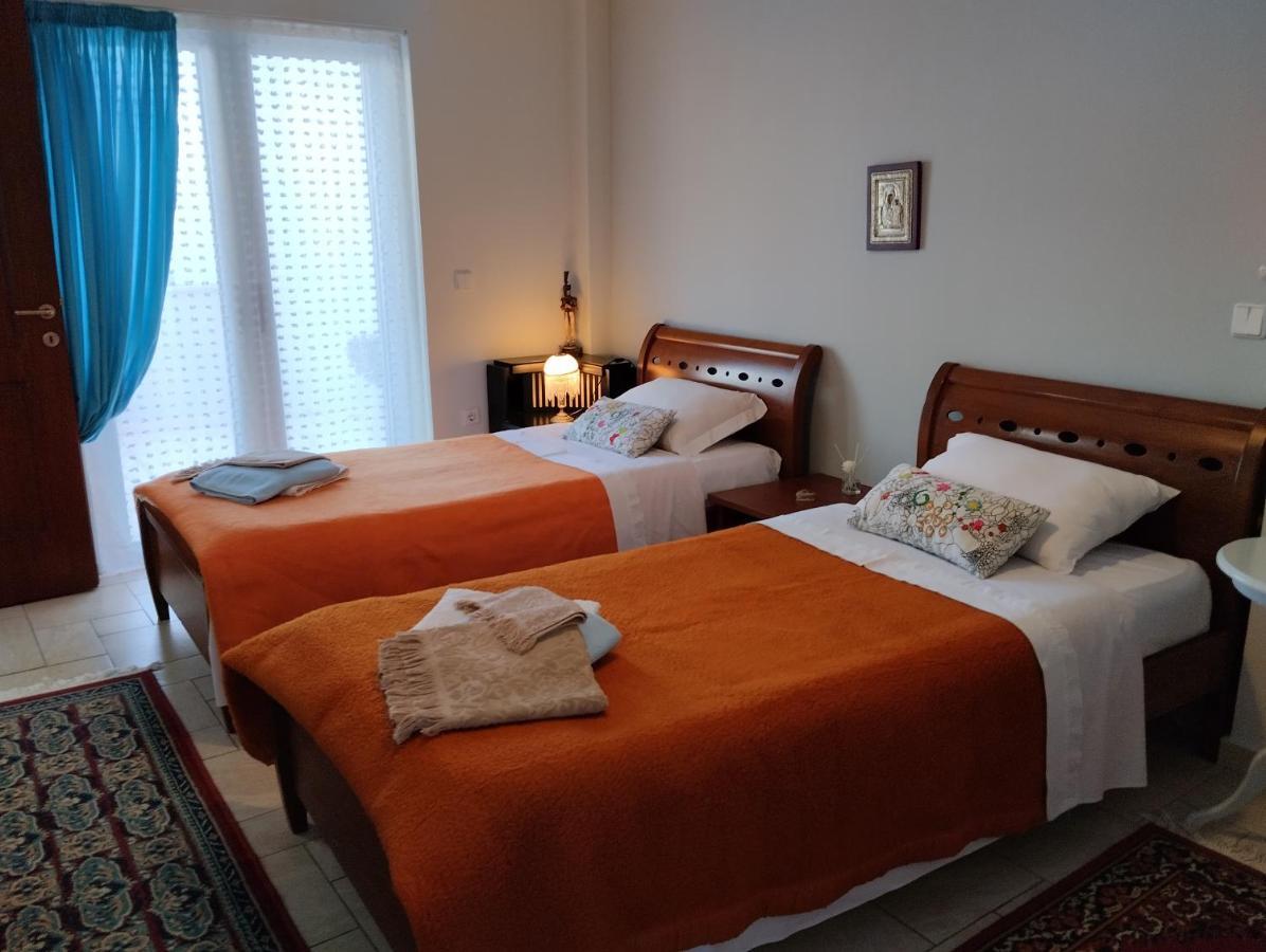 Appartement Πέτρινο Στη Θάλασσα à Nafpaktos Extérieur photo