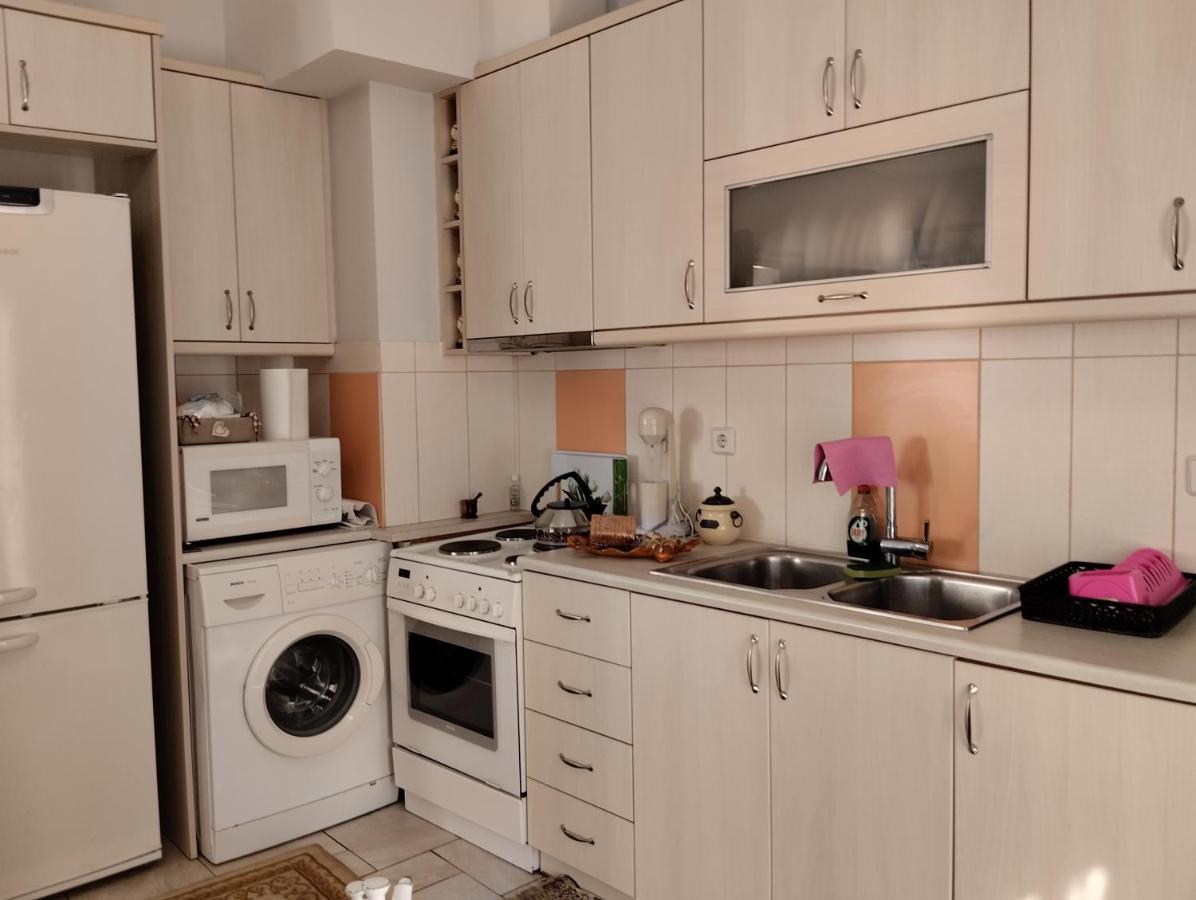 Appartement Πέτρινο Στη Θάλασσα à Nafpaktos Extérieur photo