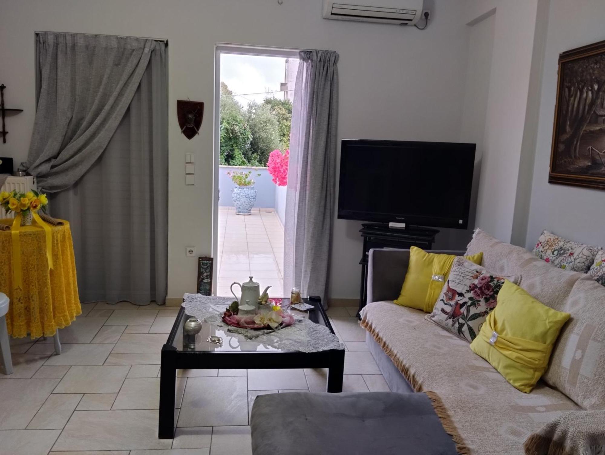 Appartement Πέτρινο Στη Θάλασσα à Nafpaktos Extérieur photo