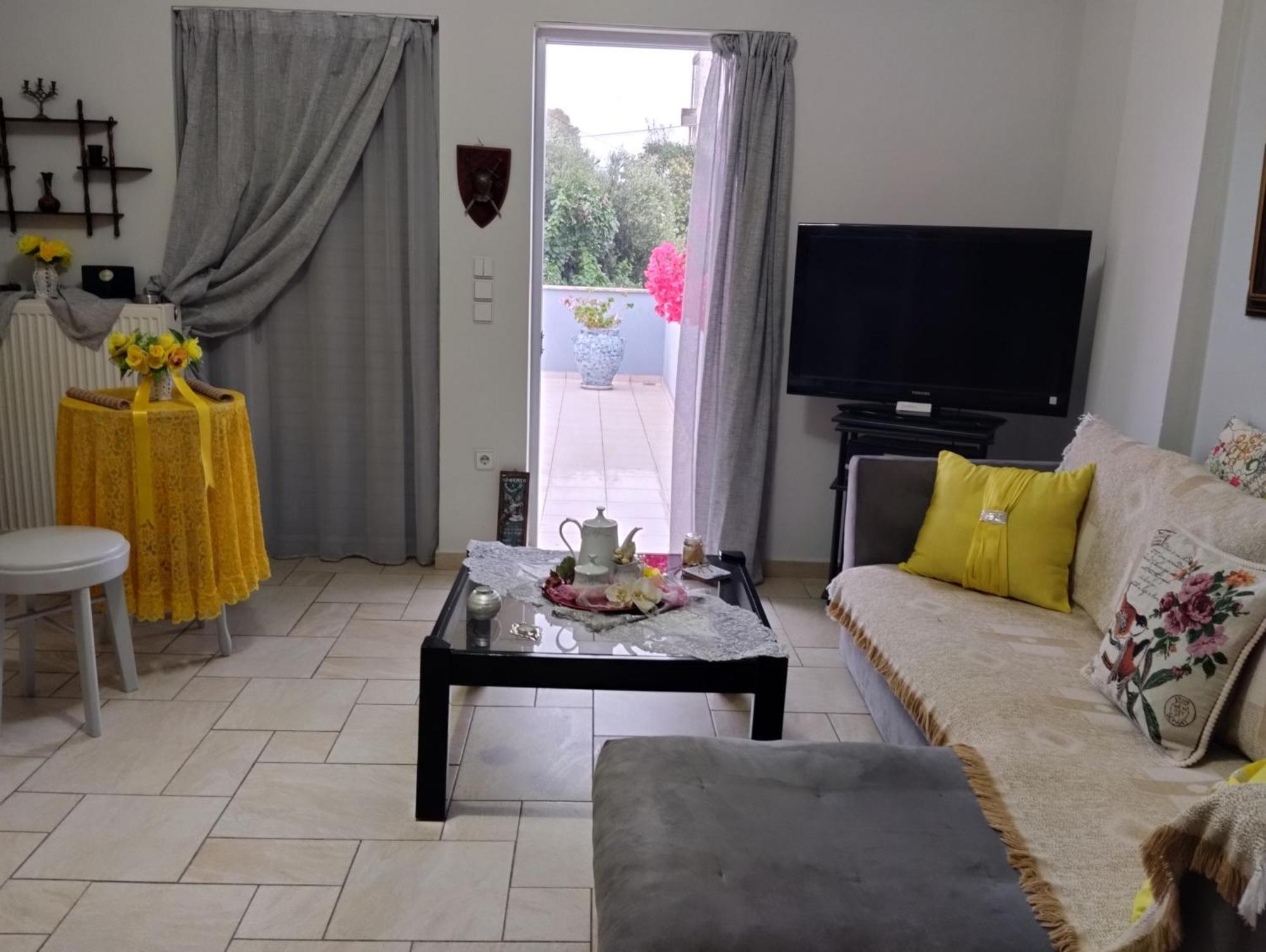 Appartement Πέτρινο Στη Θάλασσα à Nafpaktos Extérieur photo
